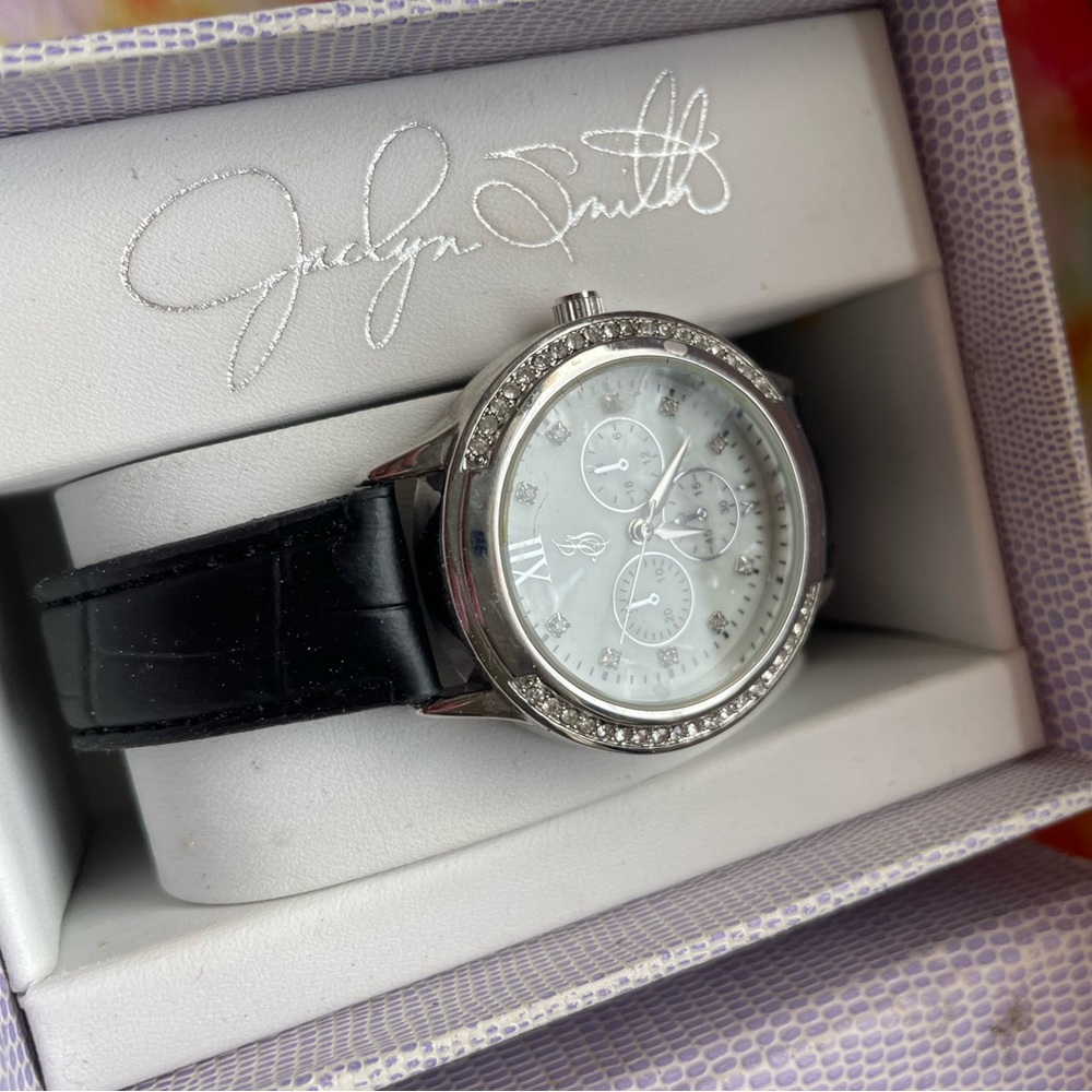 NWT IOB Jaclyn Smith Black Watch